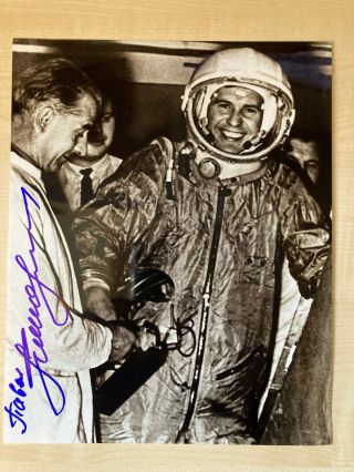 Astronaut Cosmonaut Pavel Popovich Vostock 4 Signed