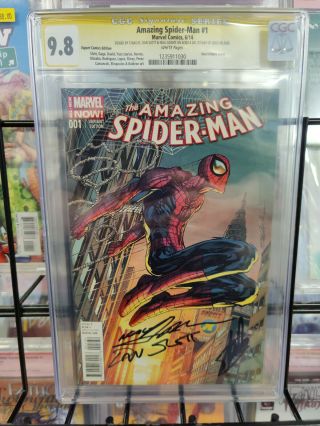 Spider - Man 1 (2014) - Cgc Grade 9.  8 - Neal Adam Cover Signed Stan Lee