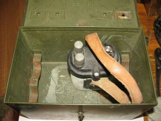 Vintage 10 Cap Blasting Machine Fidelity Electric Co.  with metal box 3