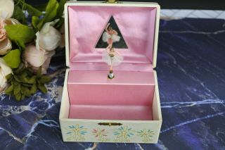 Vintage Children’s Musical Jewelry Box With Spinning Ballerina