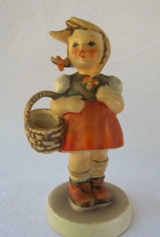 M I Hummel Goebel Little Shopper Porcelain Figurine Germany Mold 96 Tmk 3