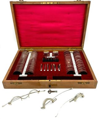 Antique Optometrists Trial Lens Set With 134 Lenses & Testing Frames – Late 19th