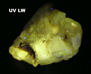 Large Cerussite Crystal - 4.  3 Cm - Fluorescent - Mibladen,  Morocco 25165