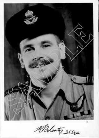Sttf05 Wwii Ww2 Bob Raf Blenheim Battle Of Britain Lusty Hand Signed Photo