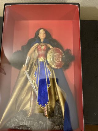 Barbie Gold Label Sdcc 2016 Batman V Superman Wonder Woman Doll