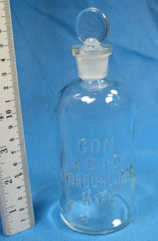 T.  C.  W.  250 Ml Embossed Bottle Con Hcl Acid U