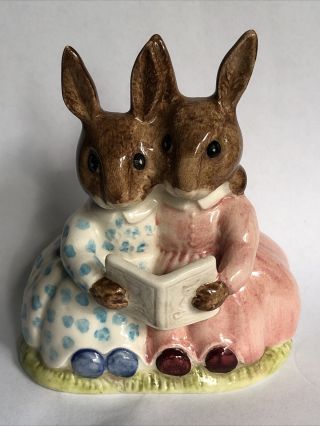 Vintage Bunnykins Royal Doulton Rabbit Storytime Figurine Db 9 1974 Mark