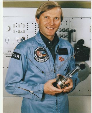 Former Astronaut Ernst Messerschmid - German Physicist Signed 8x10
