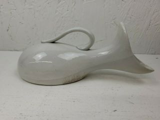 Ceramic White Urinal Bottle Chamber Pot With Crazing