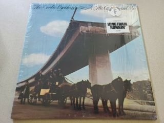 The Doobie Brothers The Captain And Me Lp Shrink Hype Sticker Nm Vinyl Bs 2694