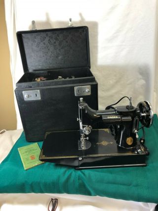 1937 Singer Featherweight Sewing Machine 221 - 1 With Case And Attachments