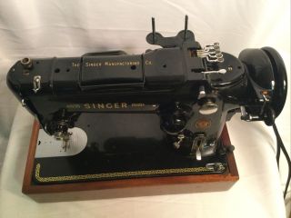 Vintage Black Singer 319W Sewing Machine w/ Piano Keys G16028C 2