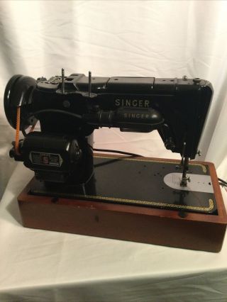 Vintage Black Singer 319W Sewing Machine w/ Piano Keys G16028C 6