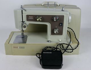 Vintage Sears Kenmore 148.  14220 Domestic Sewing Machine W/ Case - &