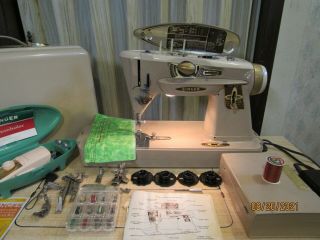 Singer Portable 500a Slant - O - Matic Zig Zag Sewing Machine