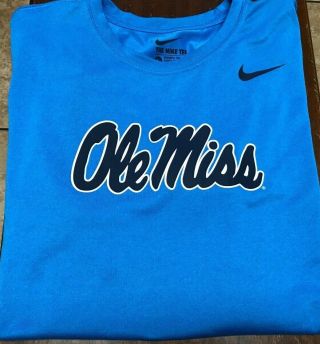 Ole Miss Rebels S/s Nike T - Shirt Size L Powder Blue Drifit