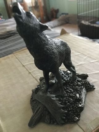 Timber Wolf Statue By Franklin 3