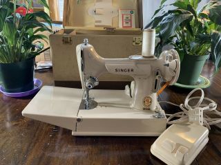 Rare Beige Singer 221j Sewing Machine W/case And Pedal.  And