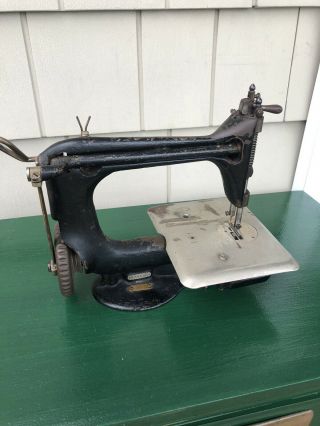 Vintage Singer Hand Crank Sewing Machine