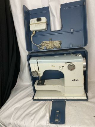 Vintage Elna Su Sewing Machine With Blue Case