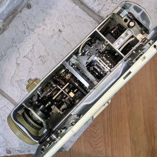1969 Bernina Record 730 Sewing Machine,  Case & 2 Keys Made In Switzerland 6