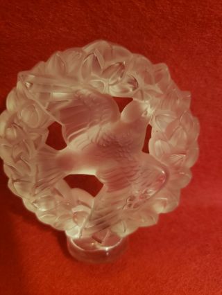 Crystal Detailed Lalique French Frosted Dove Bird In Wreath Seal Paper Weight