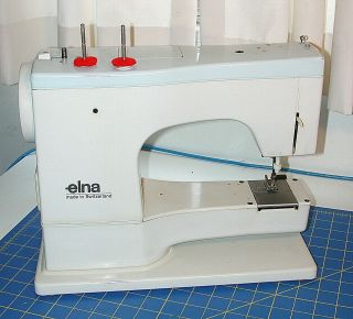 Elna SU 62C Sewing Machine w Accessories,  Serviced 3