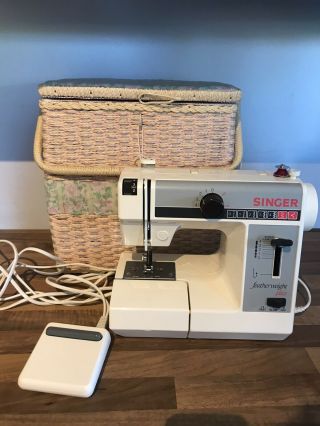 Singer Featherweight Plus Sewing Machine With Basket And Accessories