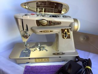 Singer 500a Slantomatic Sewing Machine; The Rocketeer.  Immaculate