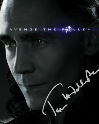 Tom Hiddleston - Loki - The Avengers Autograph Signed Photo Print