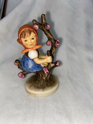 Goebel Hummel Figurine Girl In Apple Tree 141 Tmk 3/0 Germany