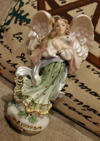 Fitz & Floyd Classic Peaceable Kingdom Angel with sheep Ornament Figurine 1999 2