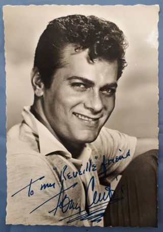 1950s Reveille Fan Club Signed Photograph.  Tony Curtis.  U.  S.  Hollywood Actor