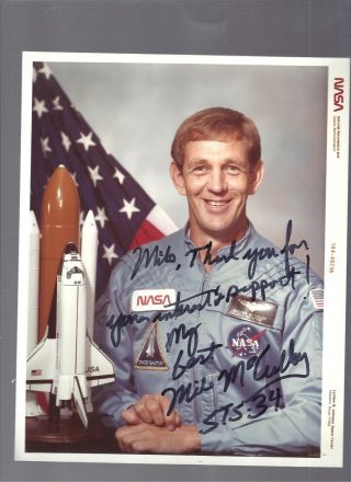Galileo Mission Astronaut; Mike Mcculley.  Autograph,  Hand Signed