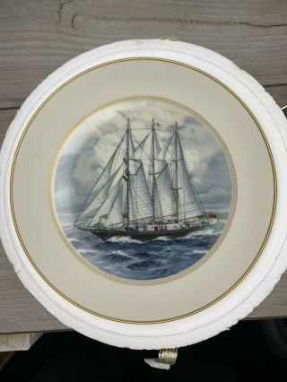 Official Tall Ships Sir Winston Churchill England Danbury 8” China Plate N102