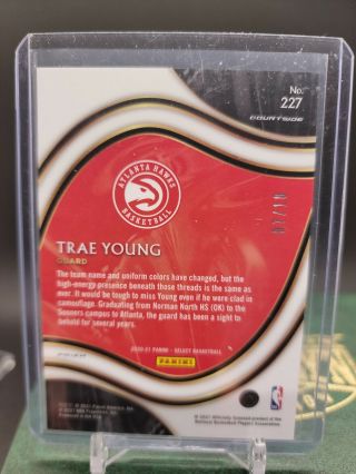 2020 - 21 Panini Select Trae Young Gold Disco Prizm Courtside SSP 1/10 HAWKS 2