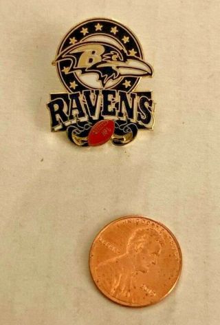 Vintage 1999 Peter David Baltimore Ravens Pin Metal Rare