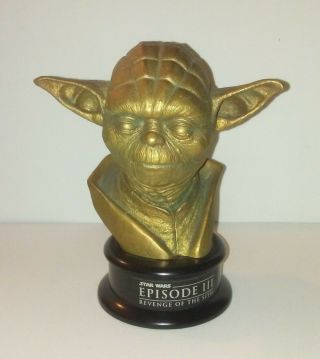 Yoda Bust Crew Gift Star Wars Revenge Of The Sith 2005 Ilm Signed Rare