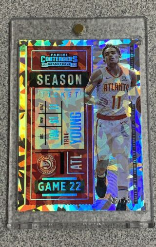 Trae Young 2020 - 21 Panini Contenders Season Ticket Cracked Ice /25