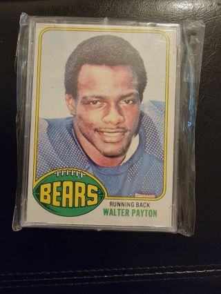 1976 Topps Football Card 148 Walter Payton Rookie.