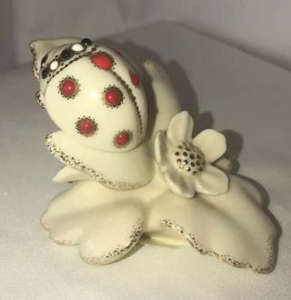 Adorable Porcelain Lady Bug Mini Figurine Lenox Secret Garden