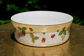 Vintage Wedgwood Wild Strawberry Oven To Table Fruit Or Dessert Bowl
