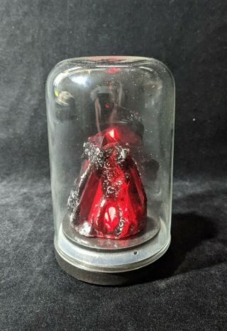 Smallville - 60mm Illuminated Red Kryptonite Sample In Glass Display Container
