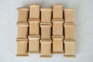 15 Vintage Wooden Thread Spools - Just Over 1.  5 " High