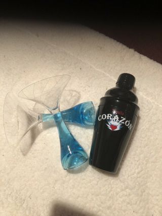 Corazon Tequila Shaker Black Metal Lid Strainer W/ 2 Bombay Sapphire Gin Glasses