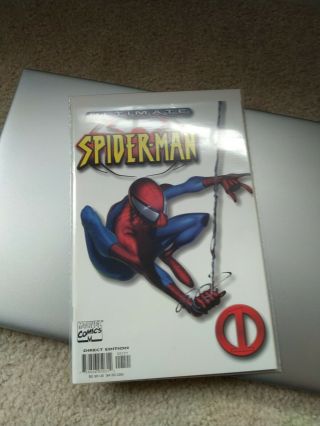 Ultimate Spider - Man 1 Rare White Variant Cover Nm