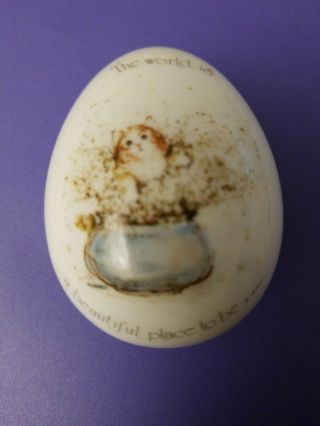 Vintage Holly Hobbie Porcelain Egg Shaped Trinket Box Kitten Cat