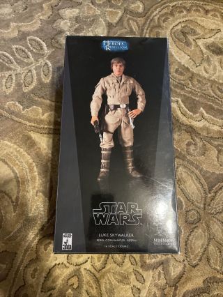Star Wars Luke Skywalker Rebel Commander: Besbin 1/6 Scale Figure Sideshow Mib