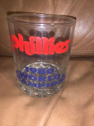 Vintage Philadelphia Phillies 1980 Worlds Champions 4in.  Glass No Chips Or Crack