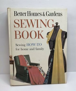 1961 Vintage Better Homes & Gardens Sewing Book How To Sew Home And Family